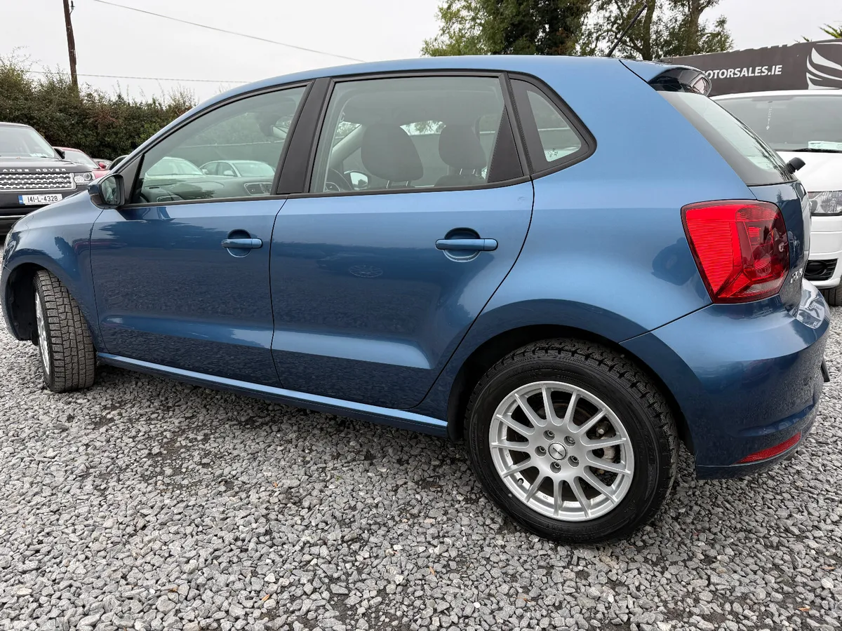 Volkswagen Polo Hatchback, Petrol, 2017, Blue