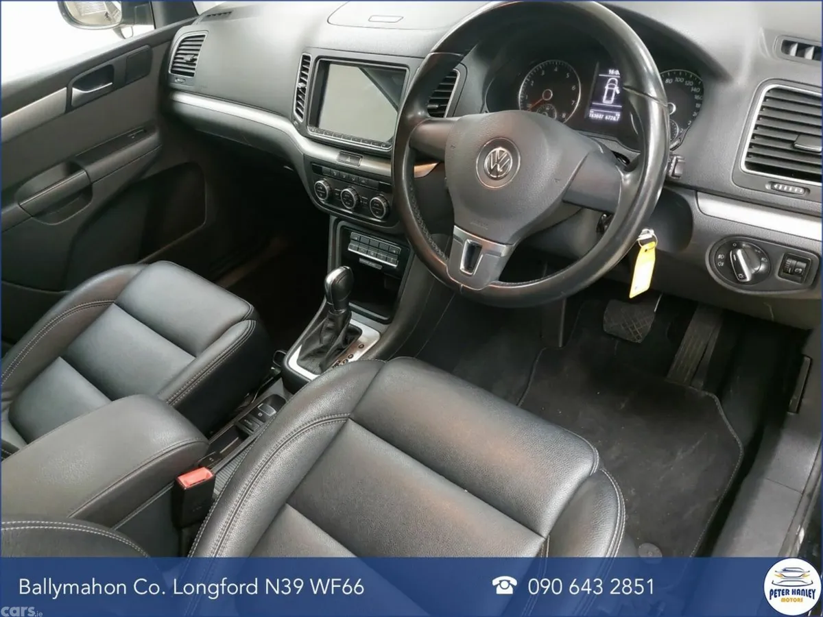 Volkswagen Sharan MPV, Petrol, 2014, Black