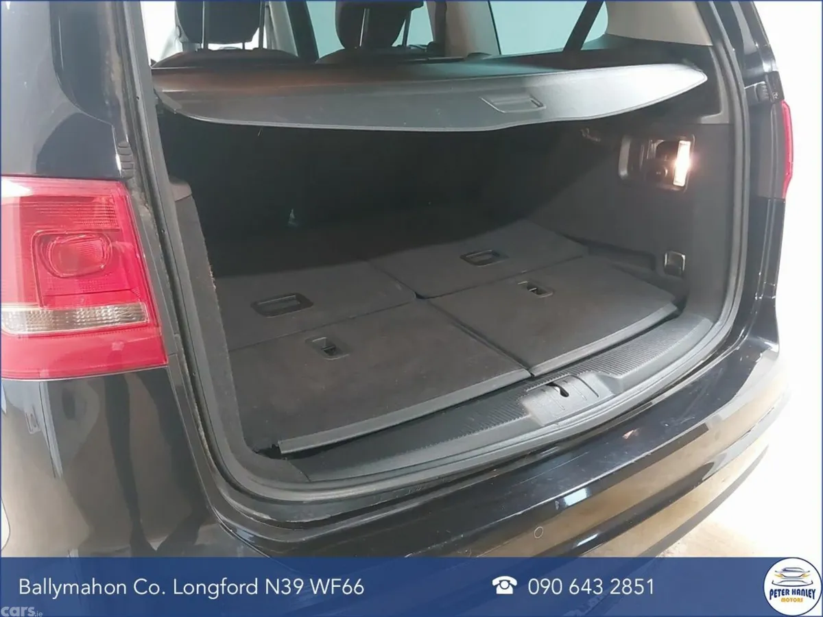 Volkswagen Sharan MPV, Petrol, 2014, Black