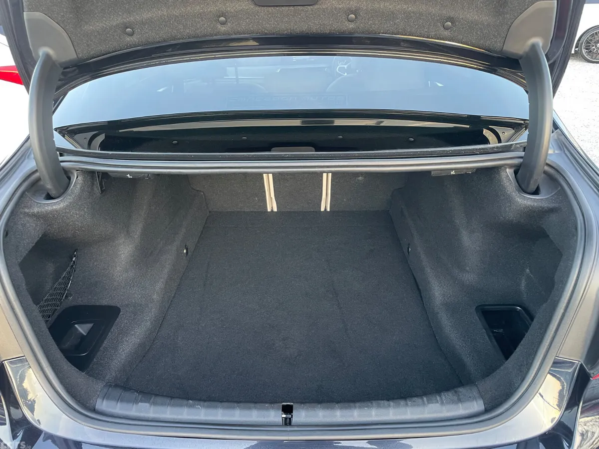 BMW 5-Series Saloon, Diesel, 2019, Black