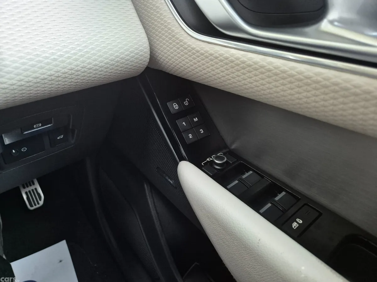 Land Rover Range Rover Velar SUV, Diesel, 2019, White