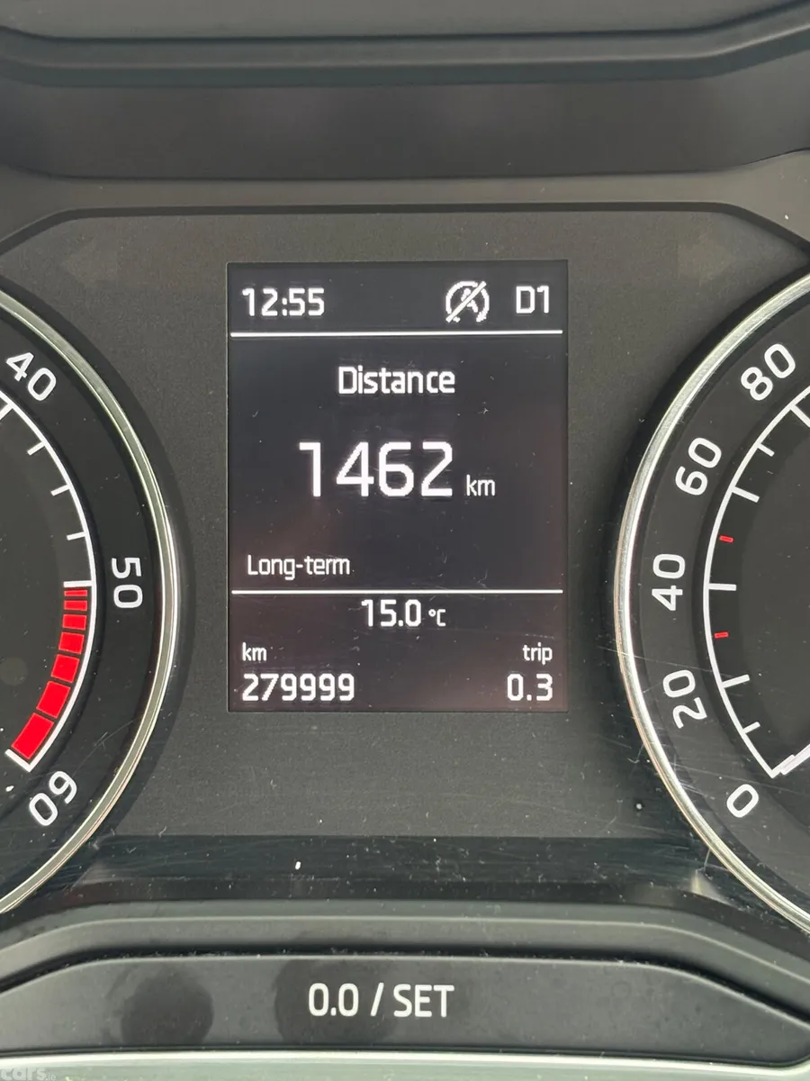 Skoda Superb Saloon, Diesel, 2019, Grey