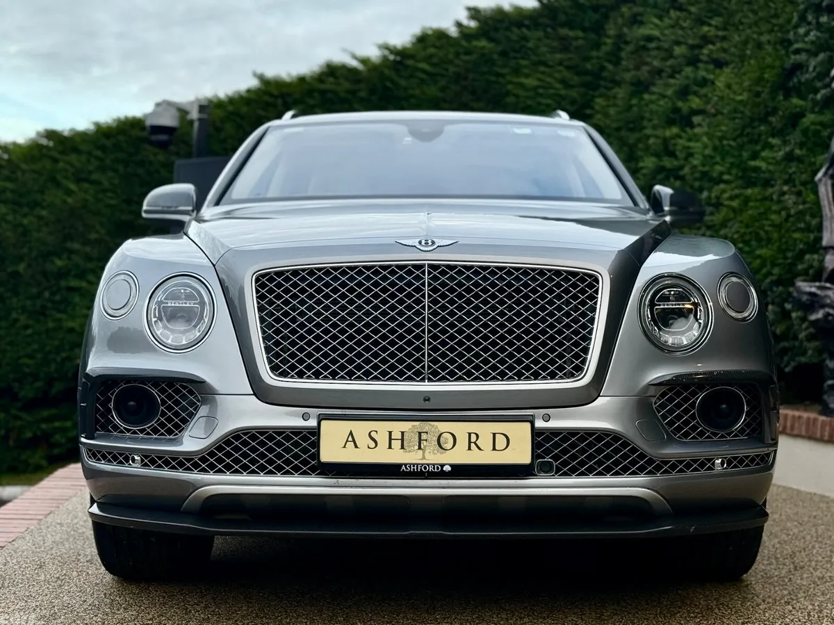 Bentley Bentayga SUV, Petrol, 2016, Grey