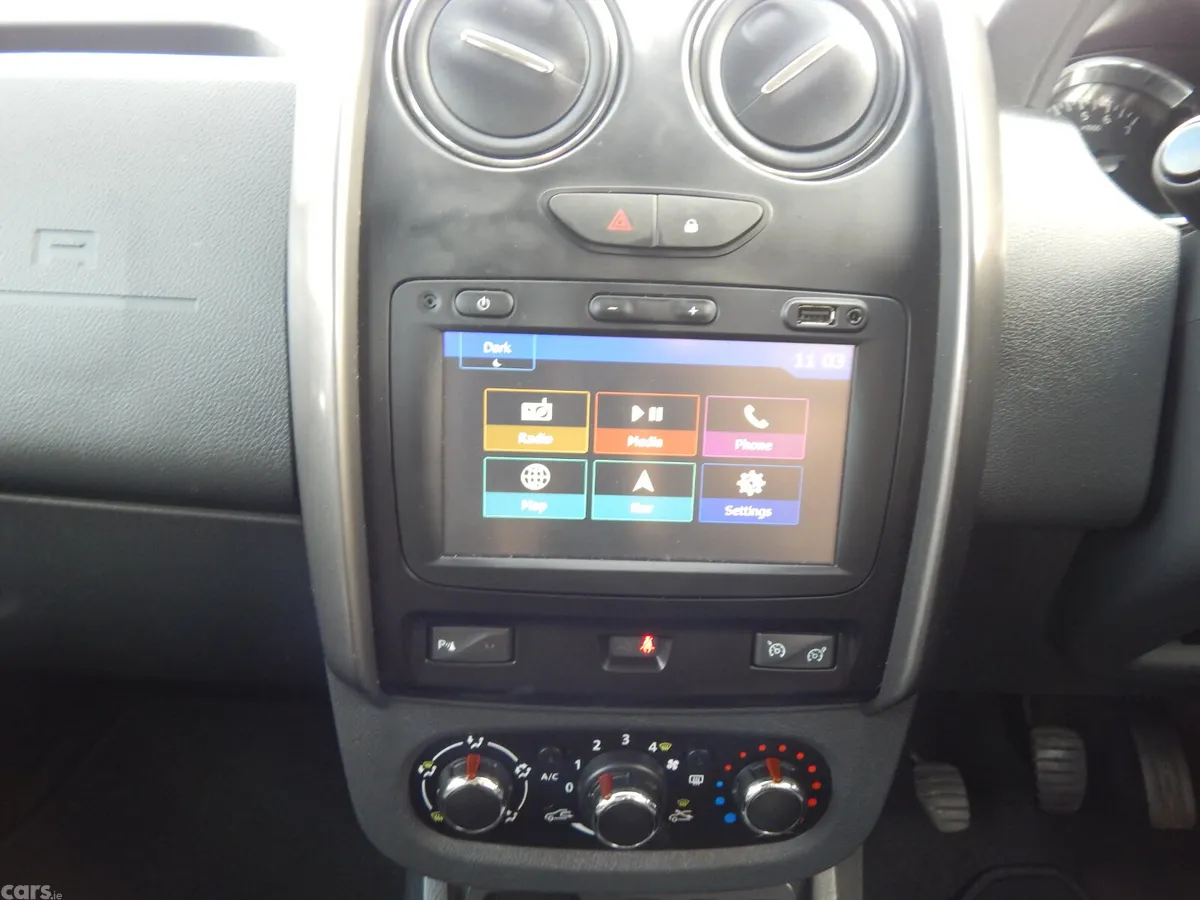 Dacia Duster SUV, Diesel, 2016, White