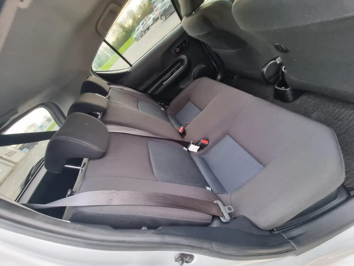 Toyota Aqua Hatchback, Petrol Hybrid, 2019, White