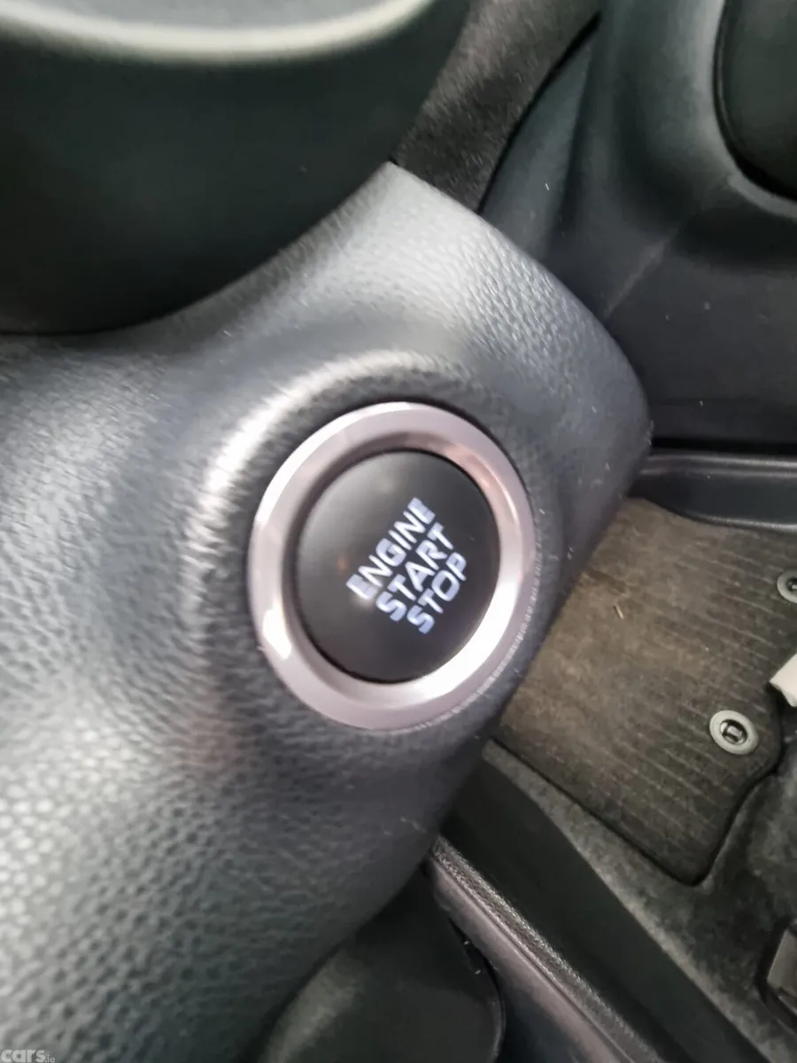 Toyota Yaris Hatchback, Petrol, 2020, White