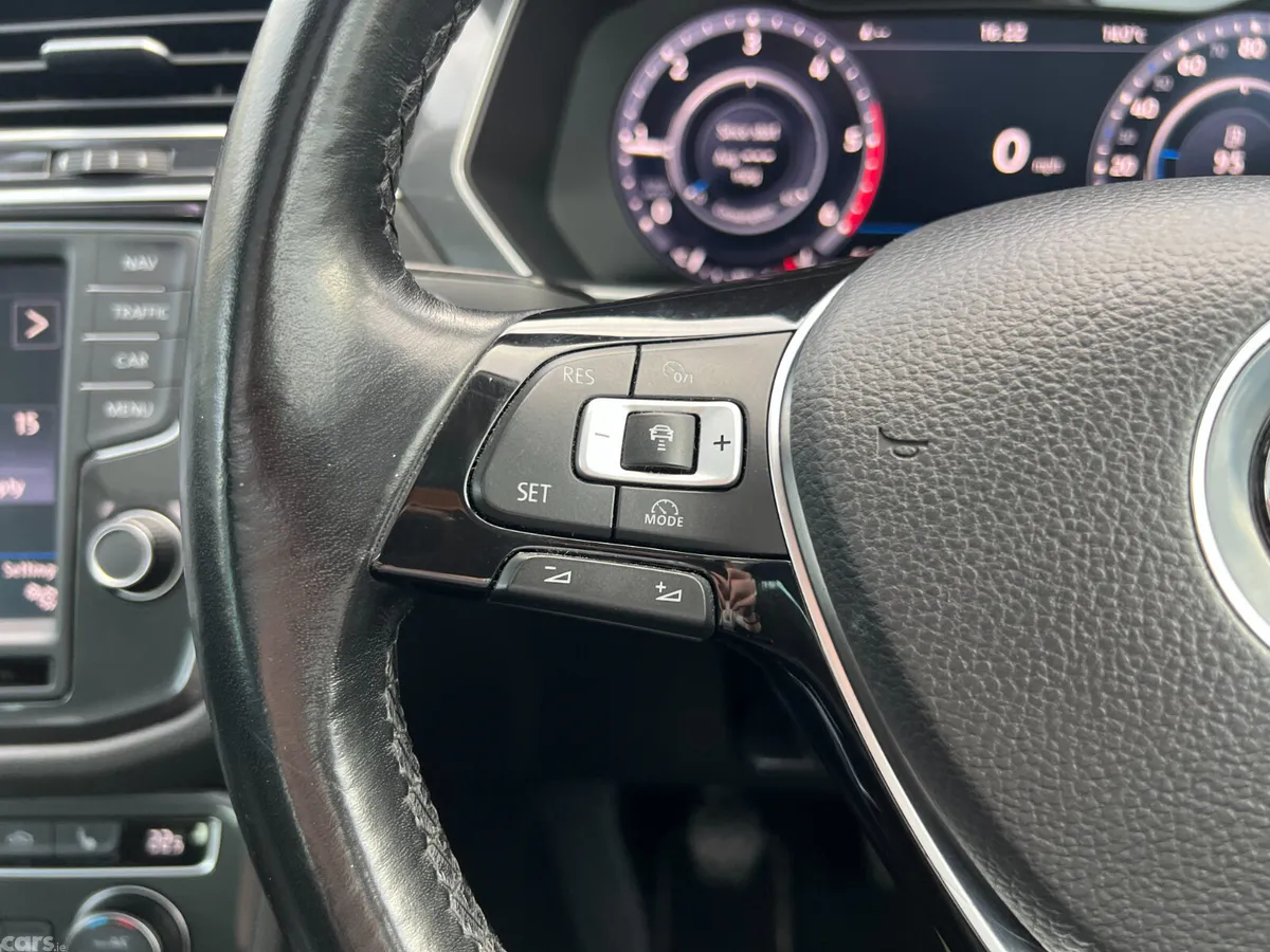 Volkswagen Tiguan SUV, Diesel, 2017, White