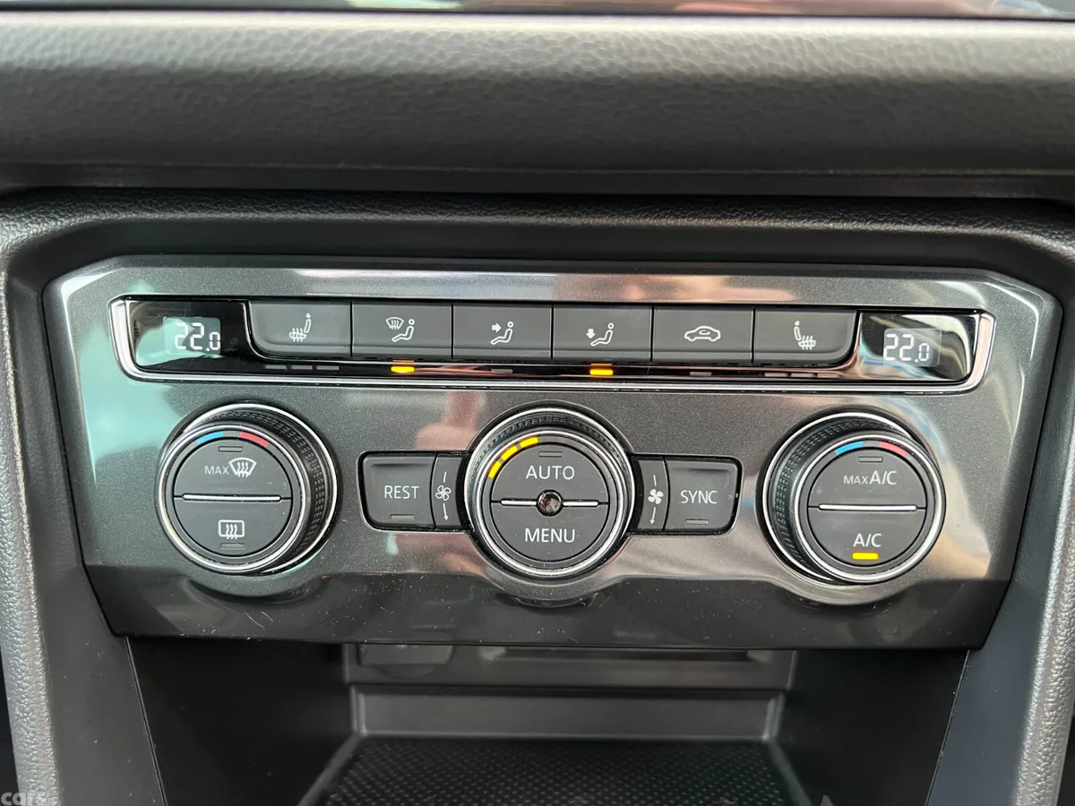 Volkswagen Tiguan SUV, Diesel, 2017, White