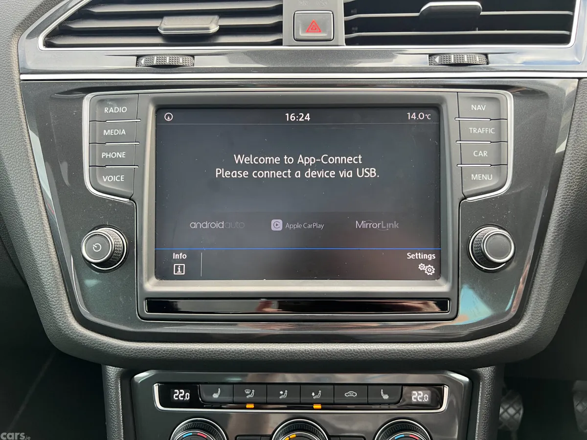 Volkswagen Tiguan SUV, Diesel, 2017, White
