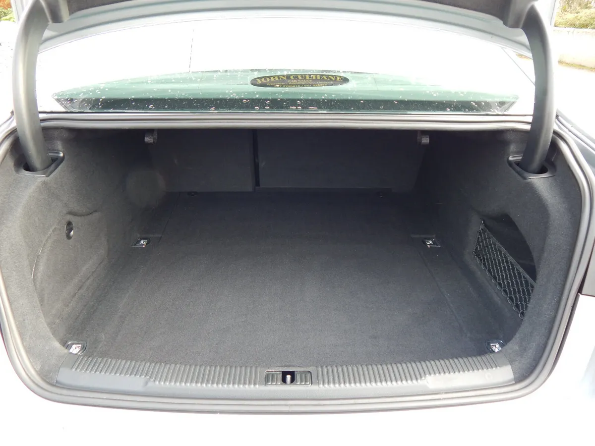 Audi A6 Saloon, Diesel, 2018, Grey