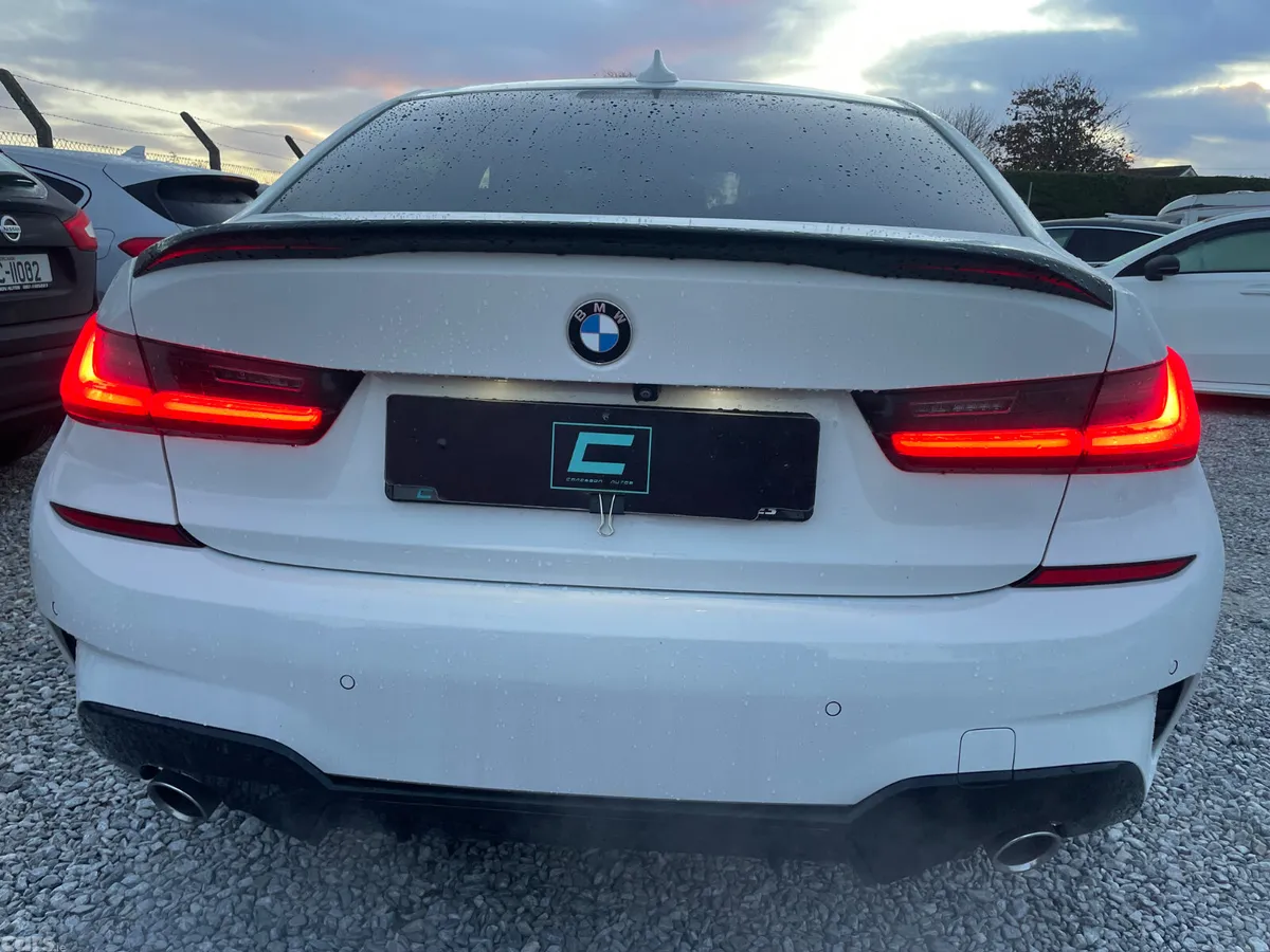 BMW 3-Series Saloon, Diesel, 2019, White