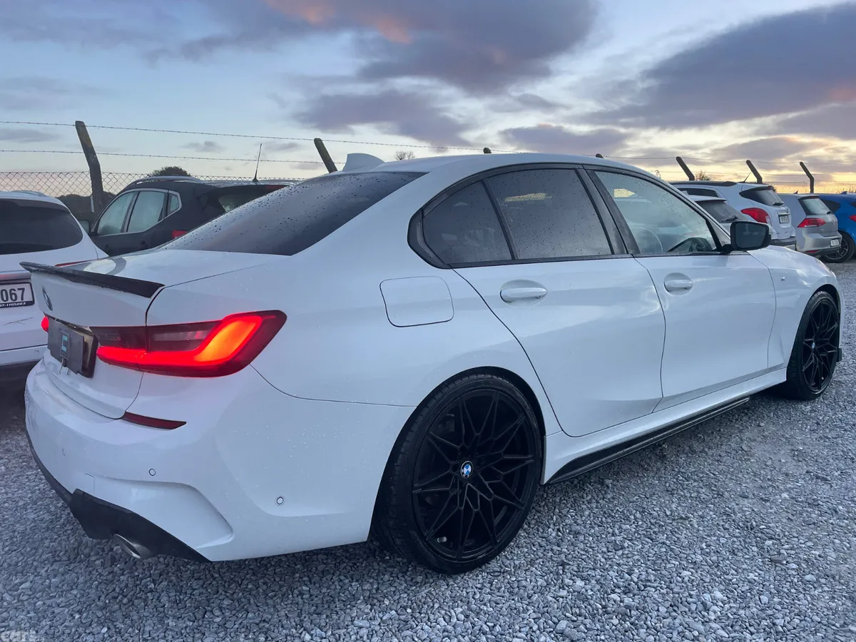 BMW 3-Series Saloon, Diesel, 2019, White