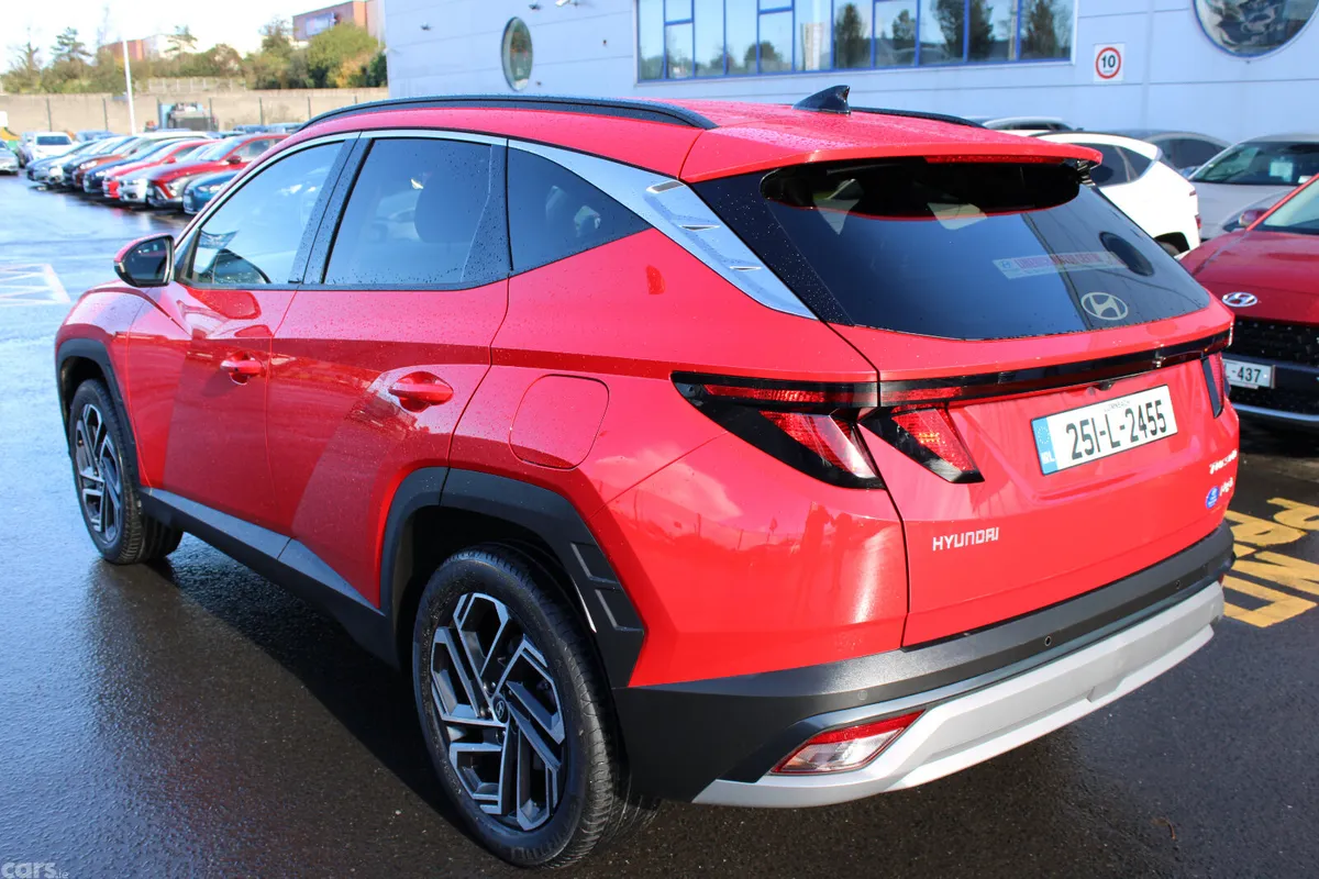 Hyundai Tucson SUV, Petrol Plug-in Hybrid, 2025, Red