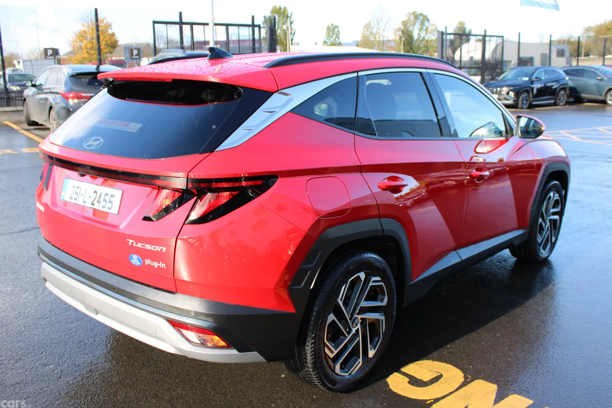 Hyundai Tucson SUV, Petrol Plug-in Hybrid, 2025, Red