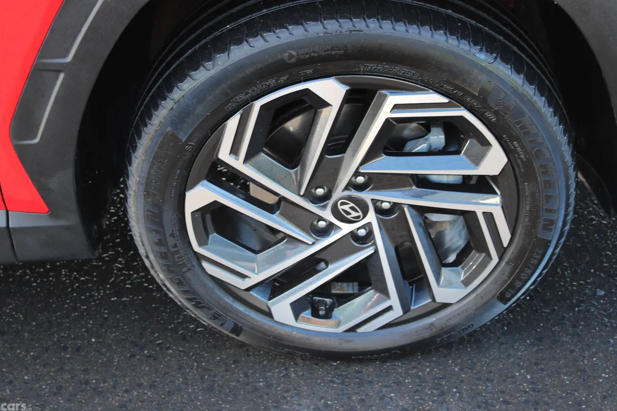 Hyundai Tucson SUV, Petrol Plug-in Hybrid, 2025, Red