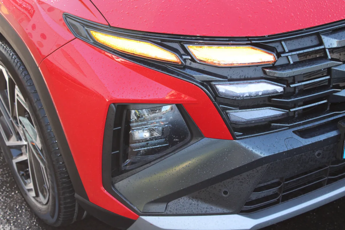 Hyundai Tucson SUV, Petrol Plug-in Hybrid, 2025, Red