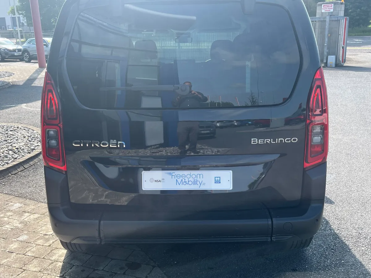 Citroen Berlingo MPV, Diesel, 2027, Black