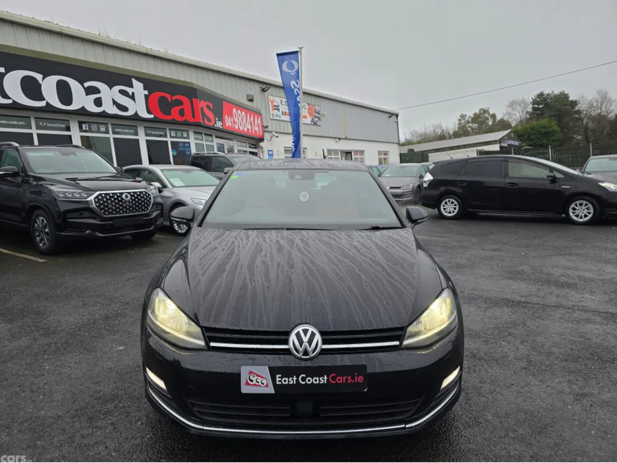 Volkswagen Golf Hatchback, Petrol, 2015, Black