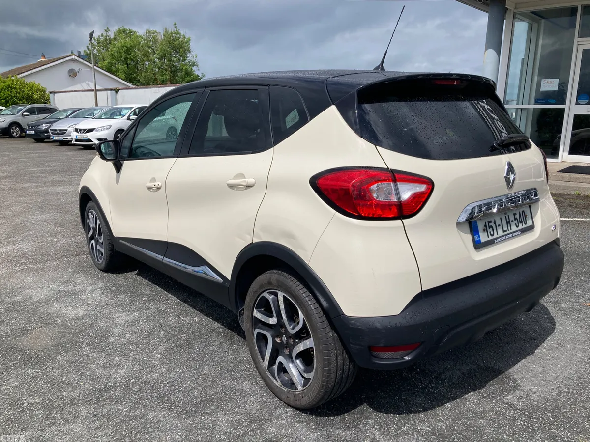 Renault Captur Hatchback, Diesel, 2015, Yellow