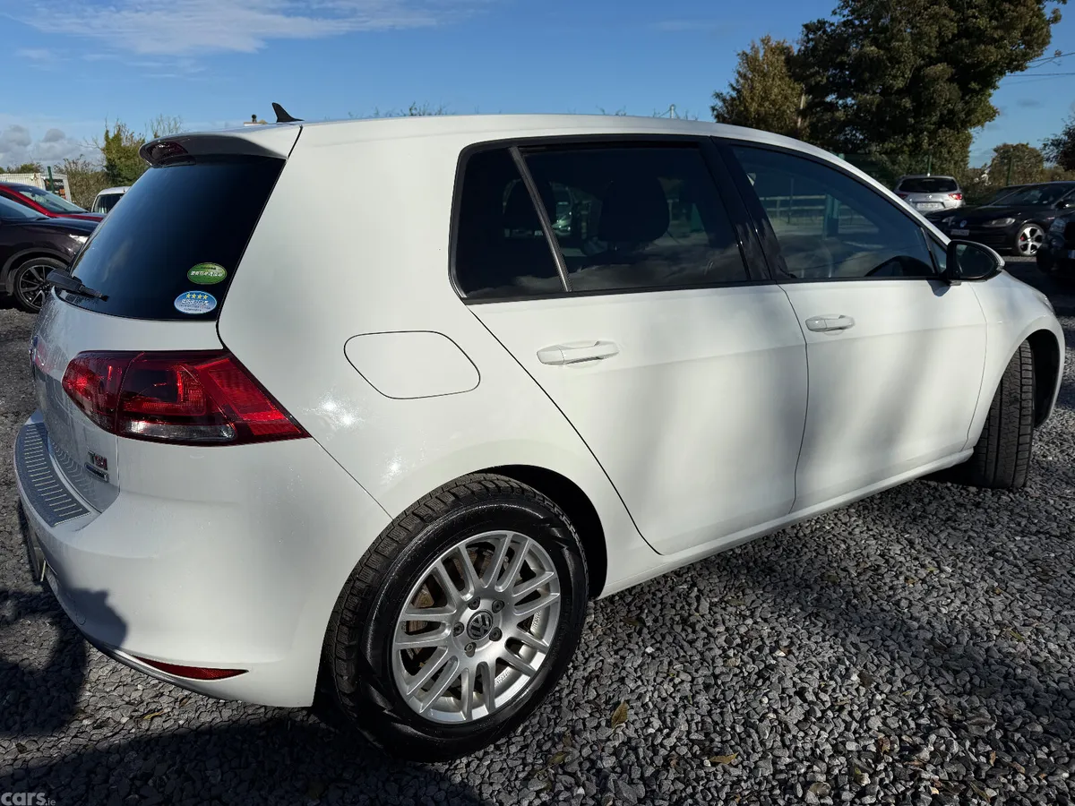 Volkswagen Golf Hatchback, Petrol, 2016, White