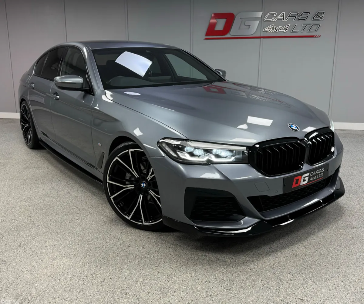 BMW 5-Series Saloon, Diesel Hybrid, 2020, Blue