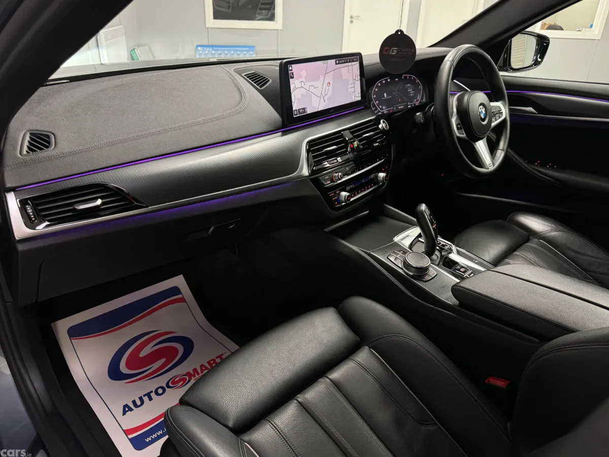 BMW 5-Series Saloon, Diesel Hybrid, 2020, Blue