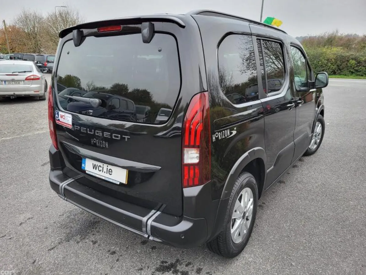 Peugeot Rifter MPV, Diesel, 2026, Black