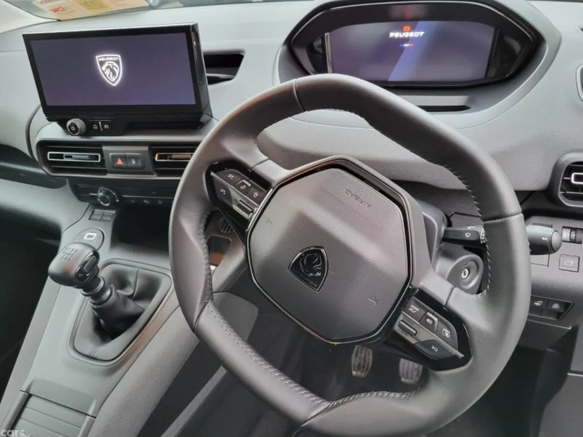 Peugeot Rifter MPV, Diesel, 2026, Black