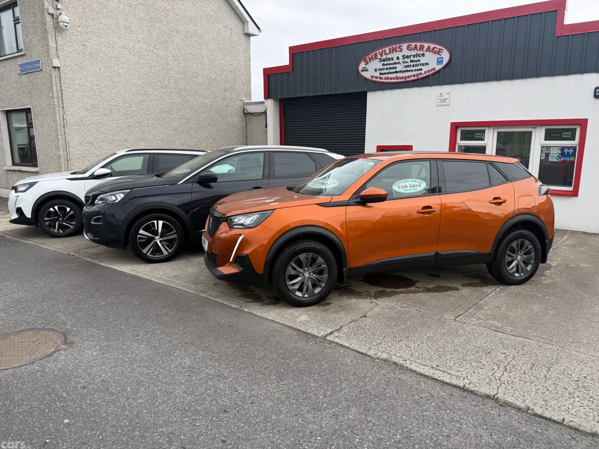 Peugeot 2008 SUV, Diesel, 2021, Orange