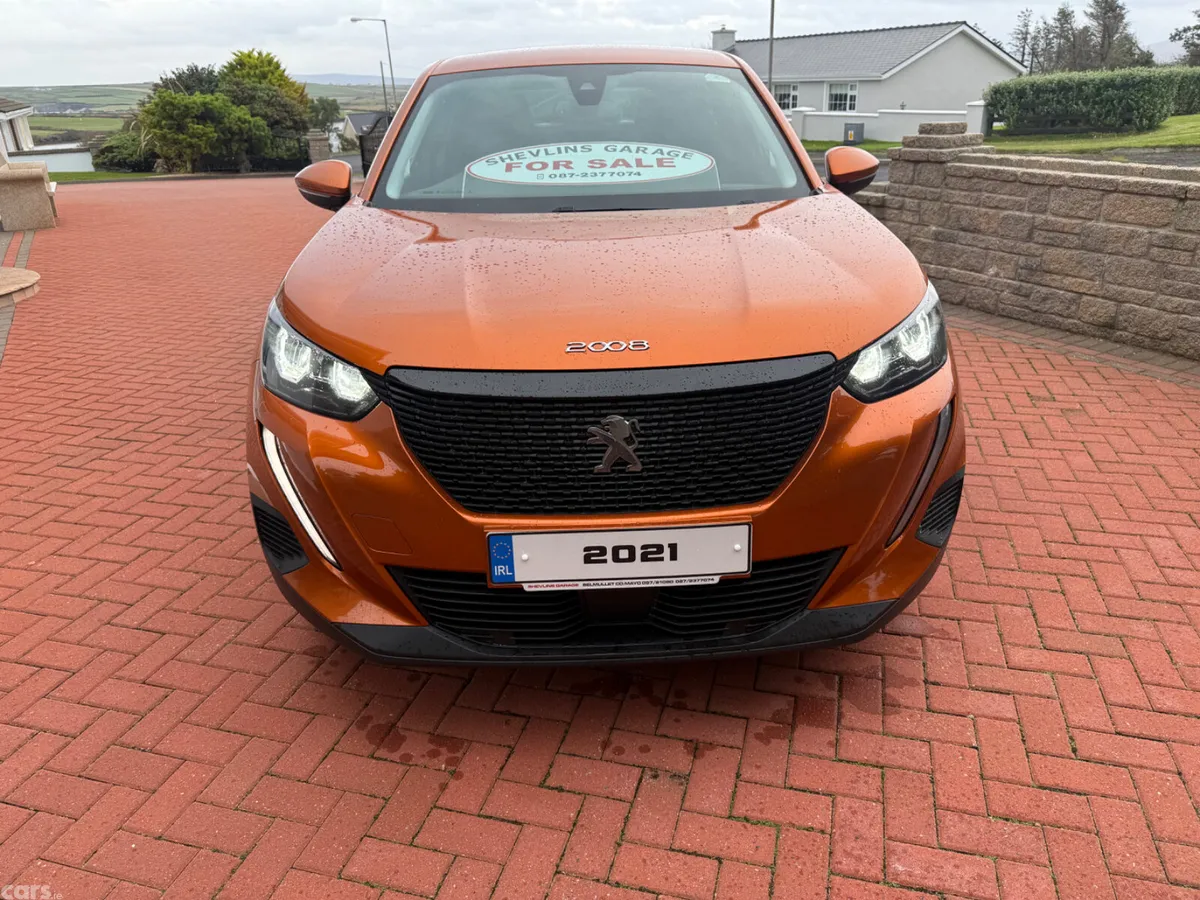 Peugeot 2008 SUV, Diesel, 2021, Orange