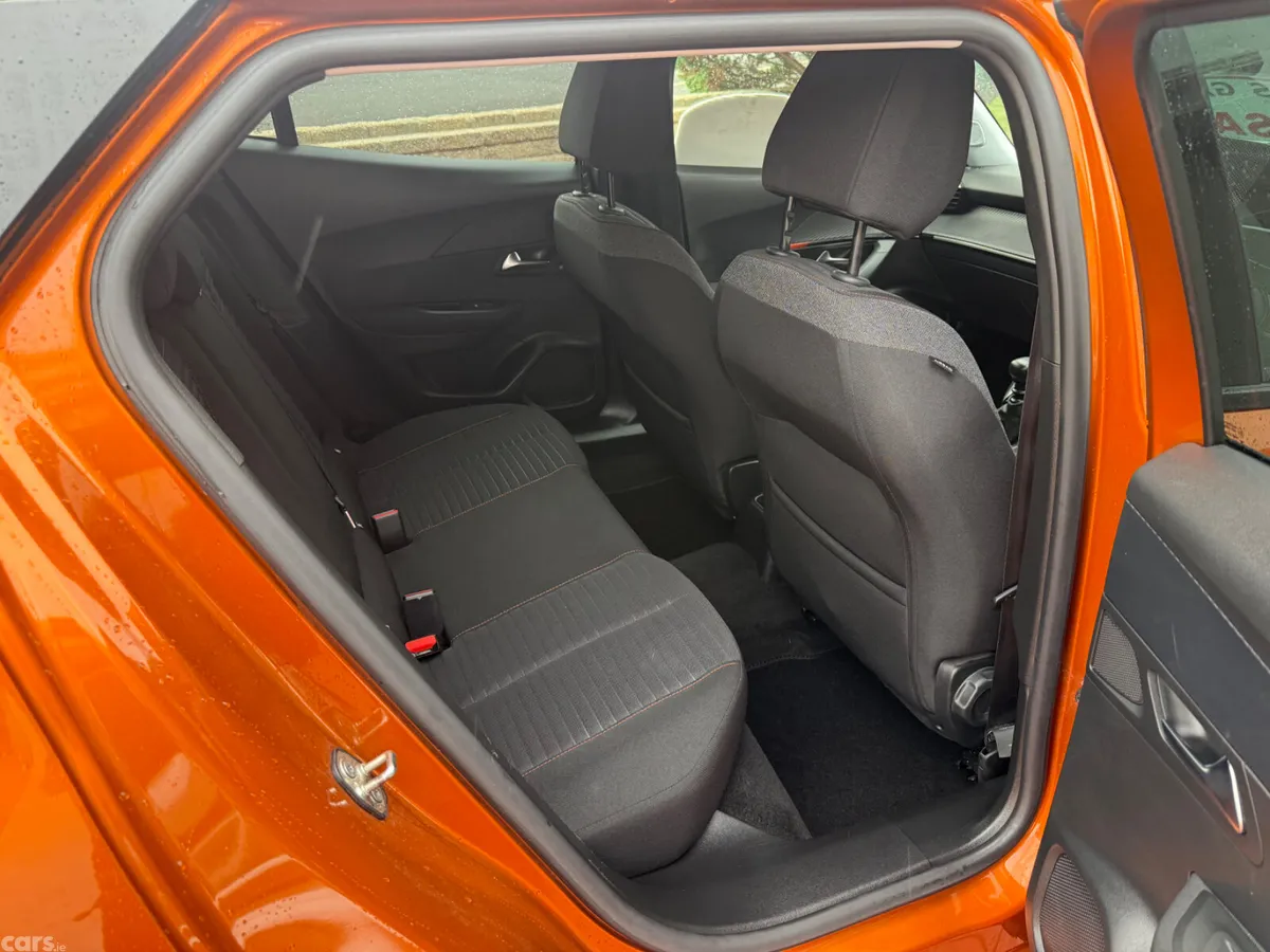 Peugeot 2008 SUV, Diesel, 2021, Orange
