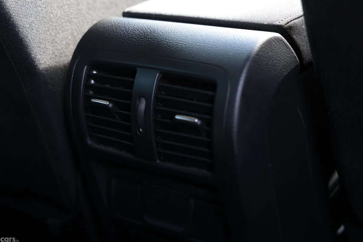 Volkswagen Passat Estate, Petrol, 2013, Silver