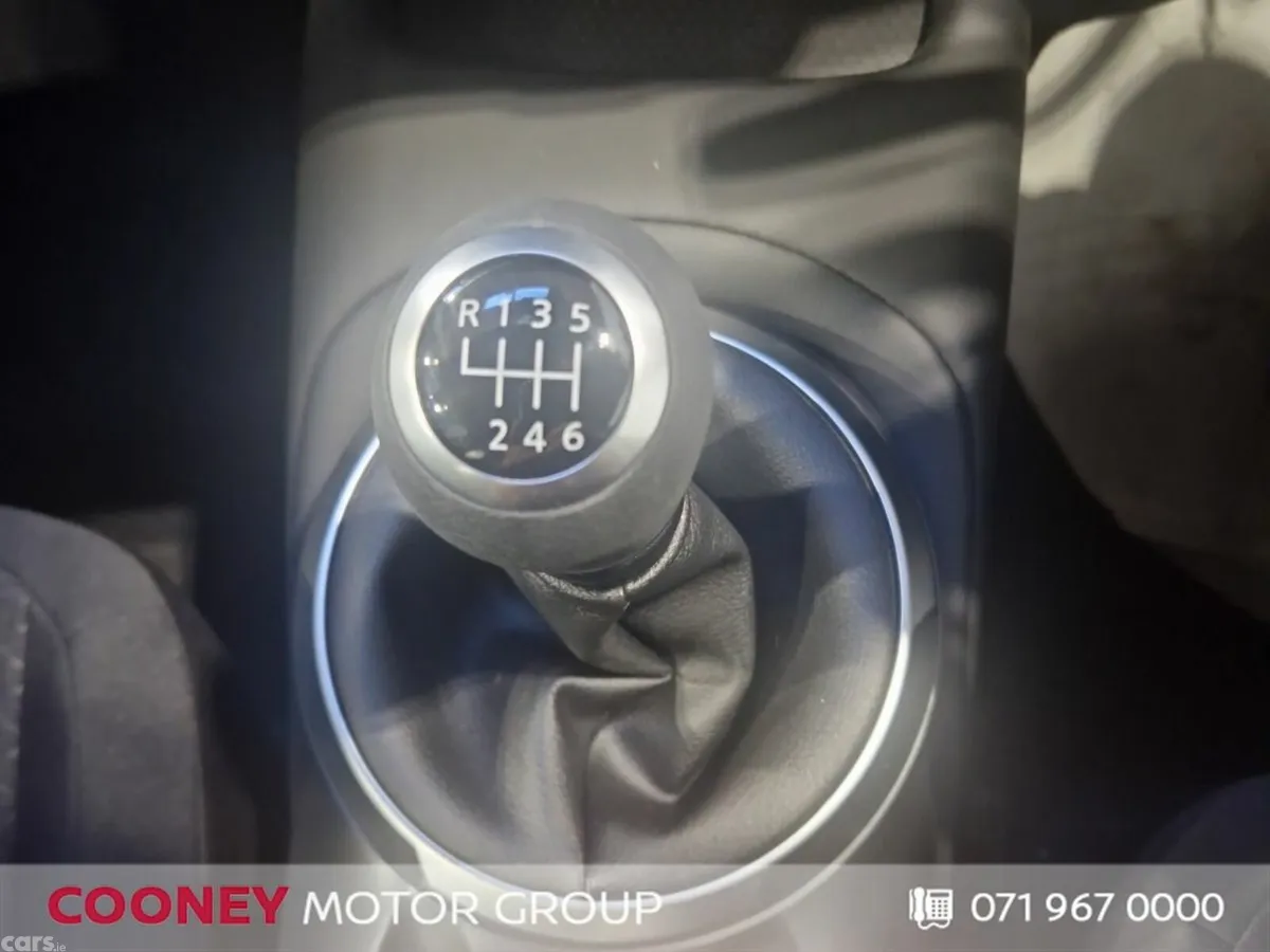 Nissan Juke SUV, Petrol, 2027, Silver