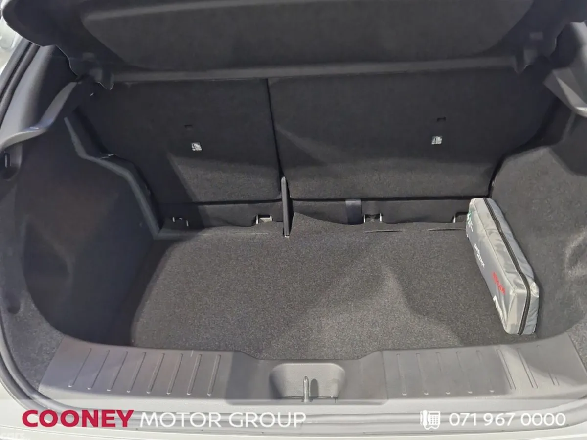 Nissan Juke SUV, Petrol, 2027, Silver
