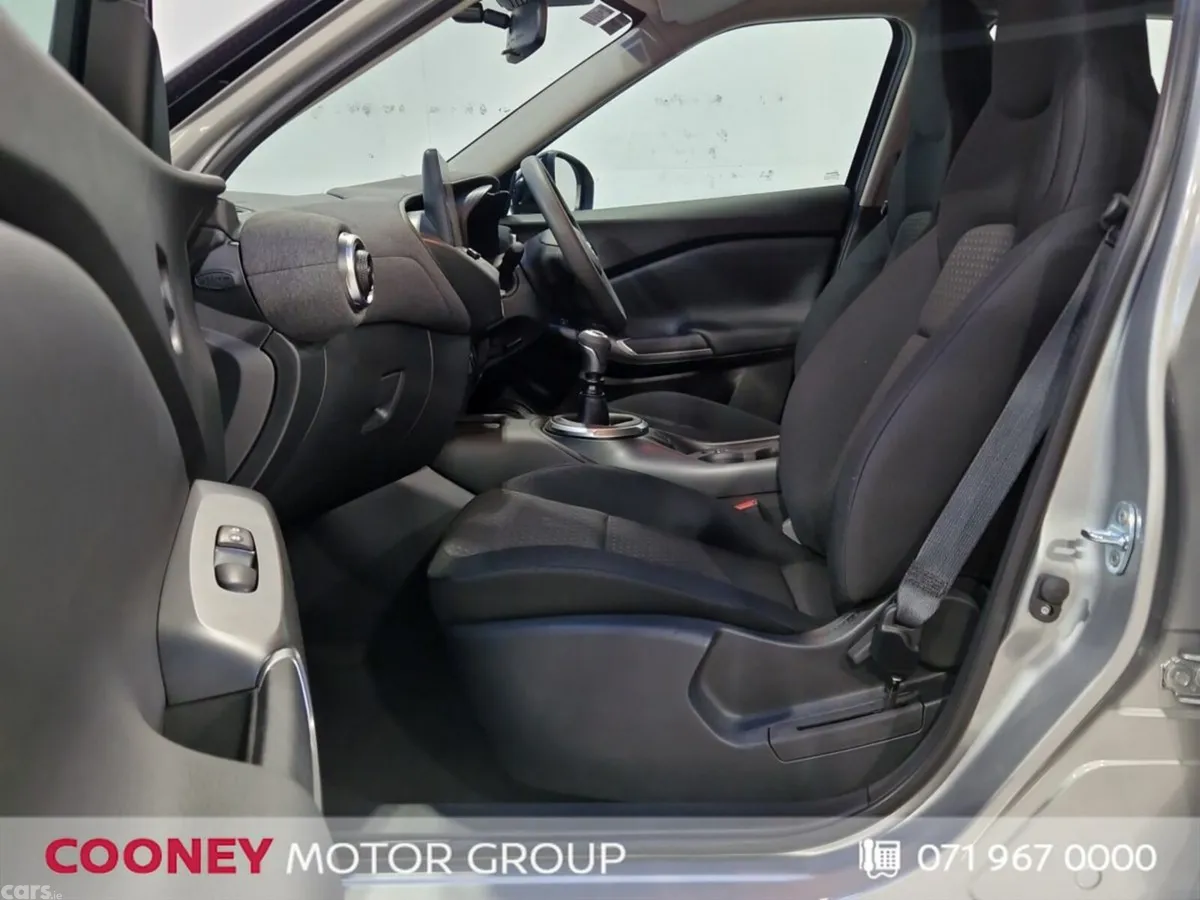 Nissan Juke SUV, Petrol, 2027, Silver