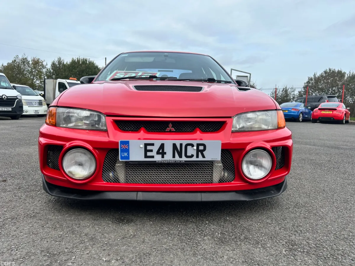 Mitsubishi Lancer Saloon, Petrol, 1996, Red