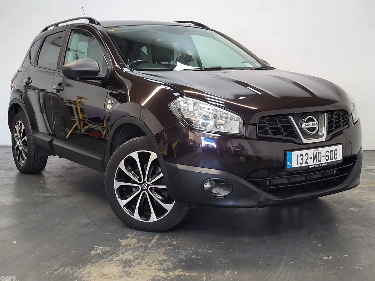 Nissan Qashqai Hatchback, Diesel, 2013, Black