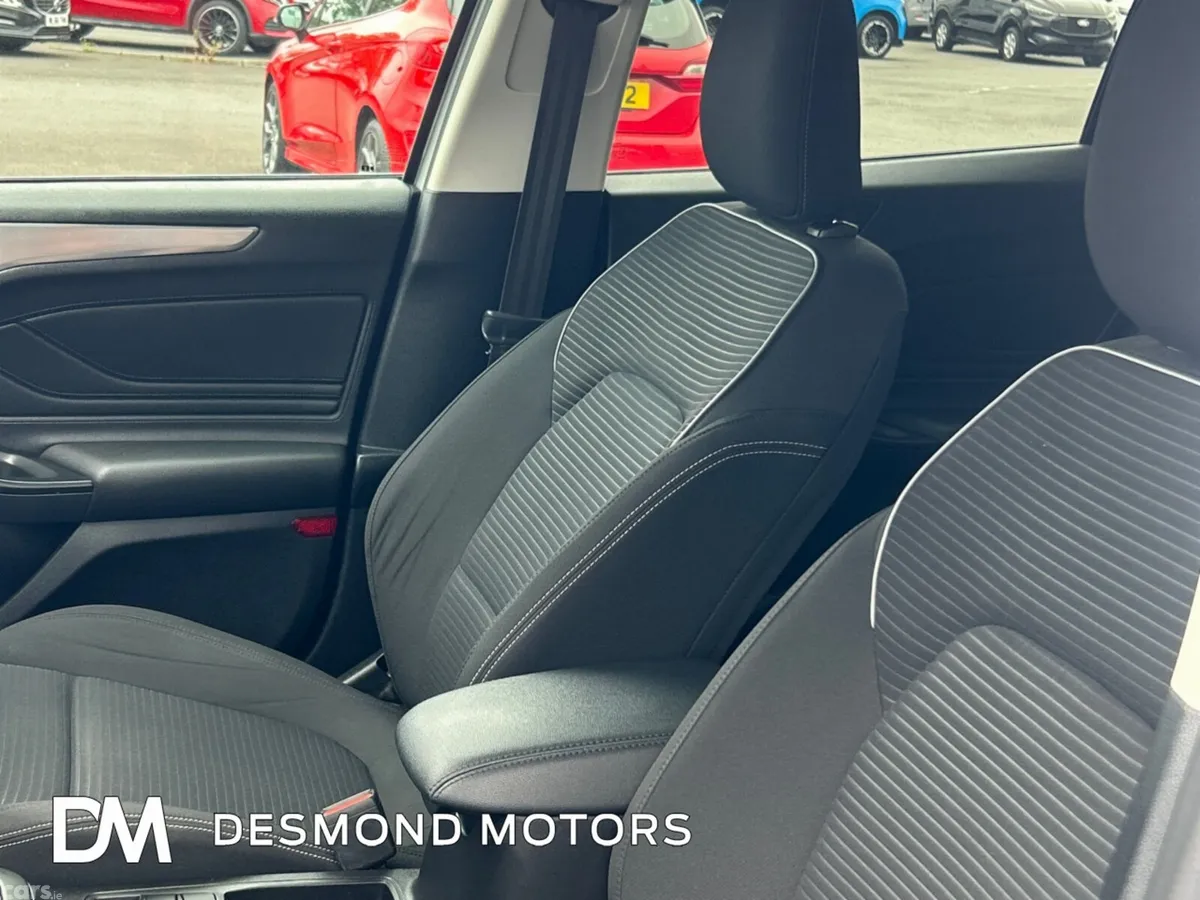 Ford Focus Hatchback, Diesel, 2019, Silver