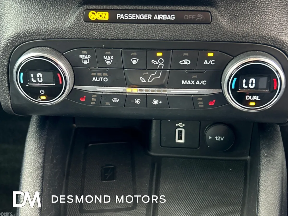 Ford Focus Hatchback, Diesel, 2019, Silver