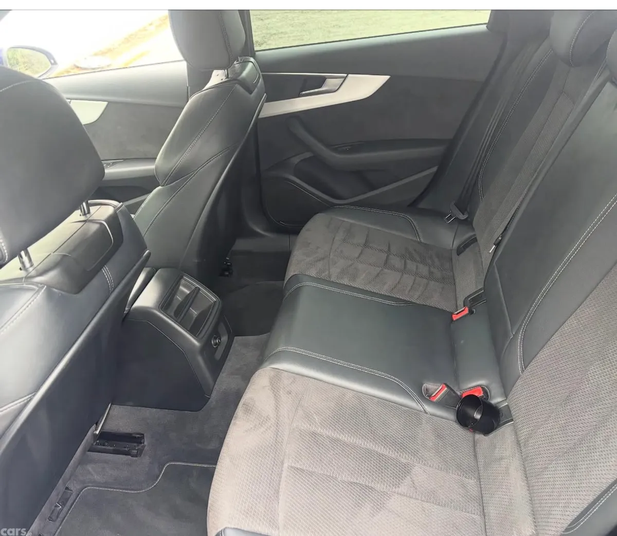 Audi A4 Saloon, Diesel, 2019, Blue