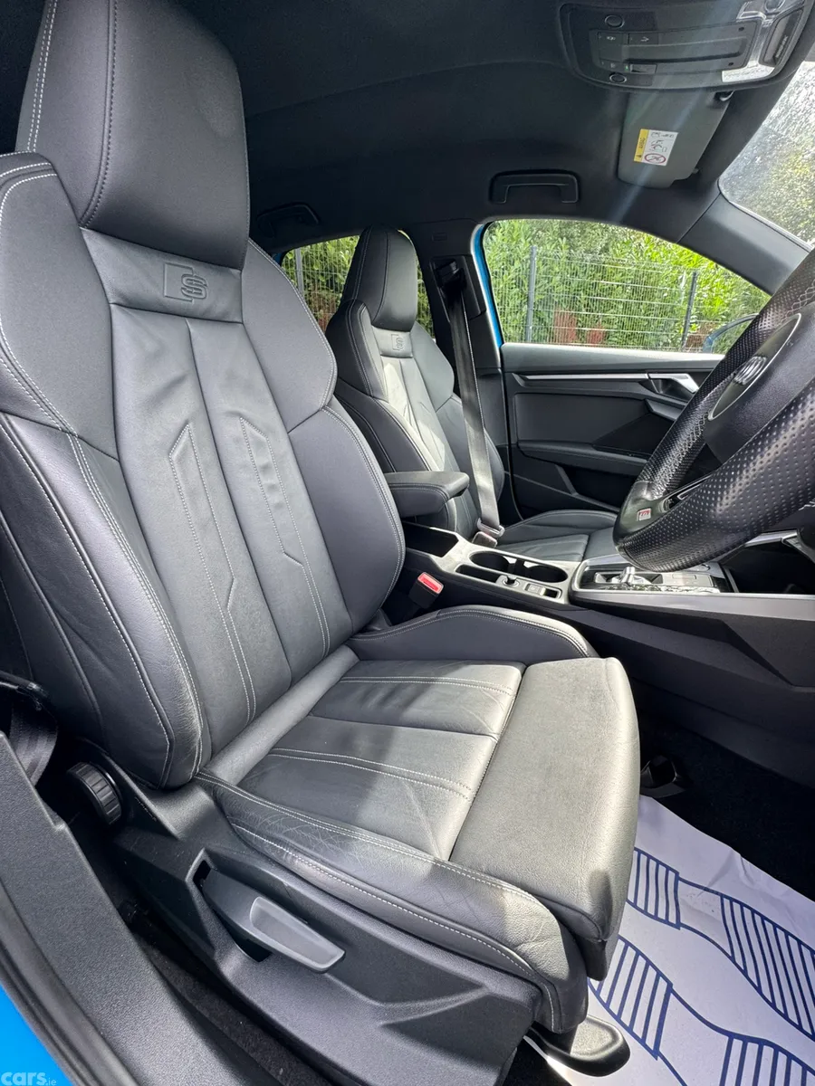 Audi A3 Hatchback, Petrol Hybrid, 2021, Blue
