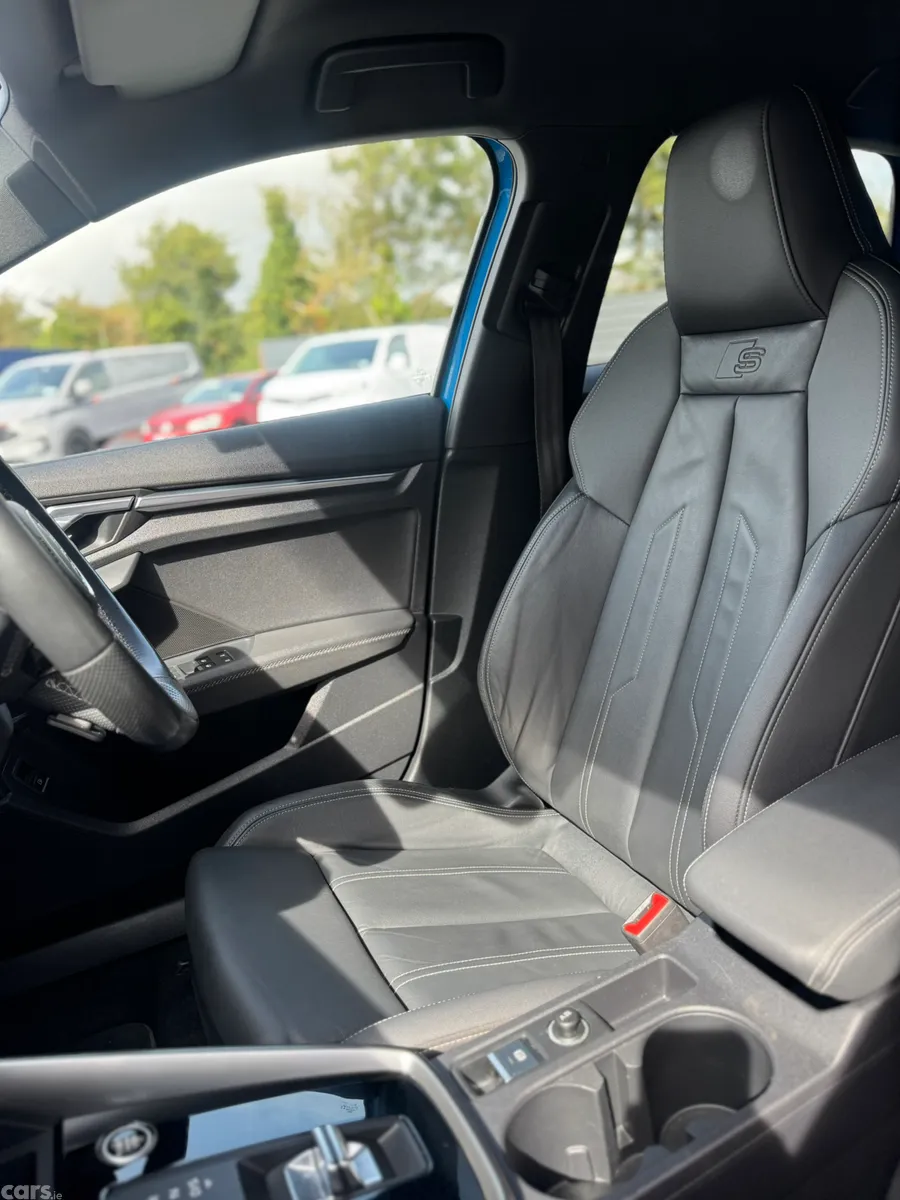 Audi A3 Hatchback, Petrol Hybrid, 2021, Blue