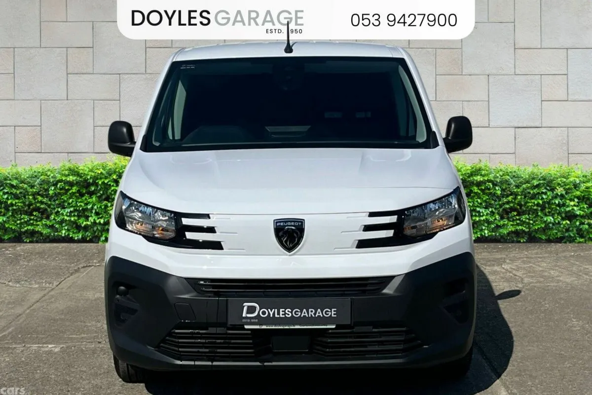 Peugeot Partner MPV, Diesel, 2025, White