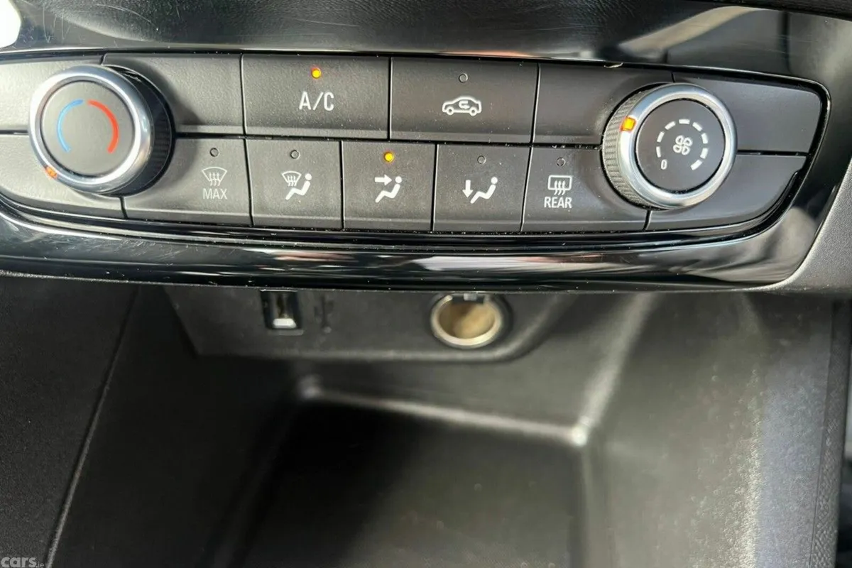 Opel Corsa Hatchback, Petrol, 2022, Red