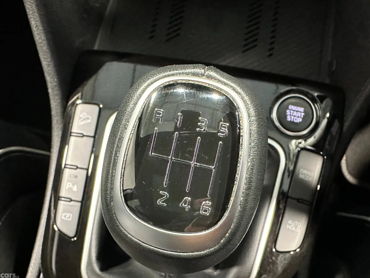 Kia Sportage SUV, Diesel Hybrid, 2023, Black