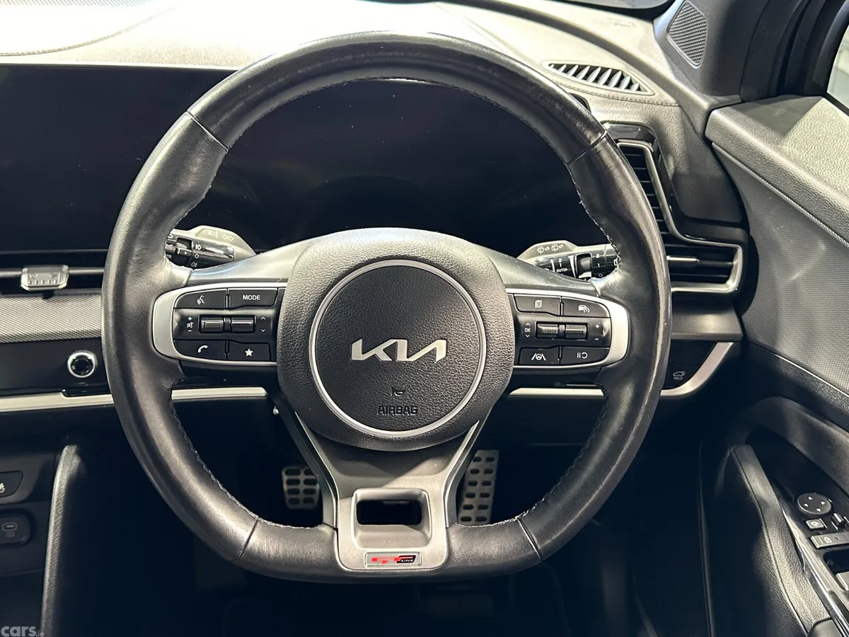 Kia Sportage SUV, Diesel Hybrid, 2023, Black