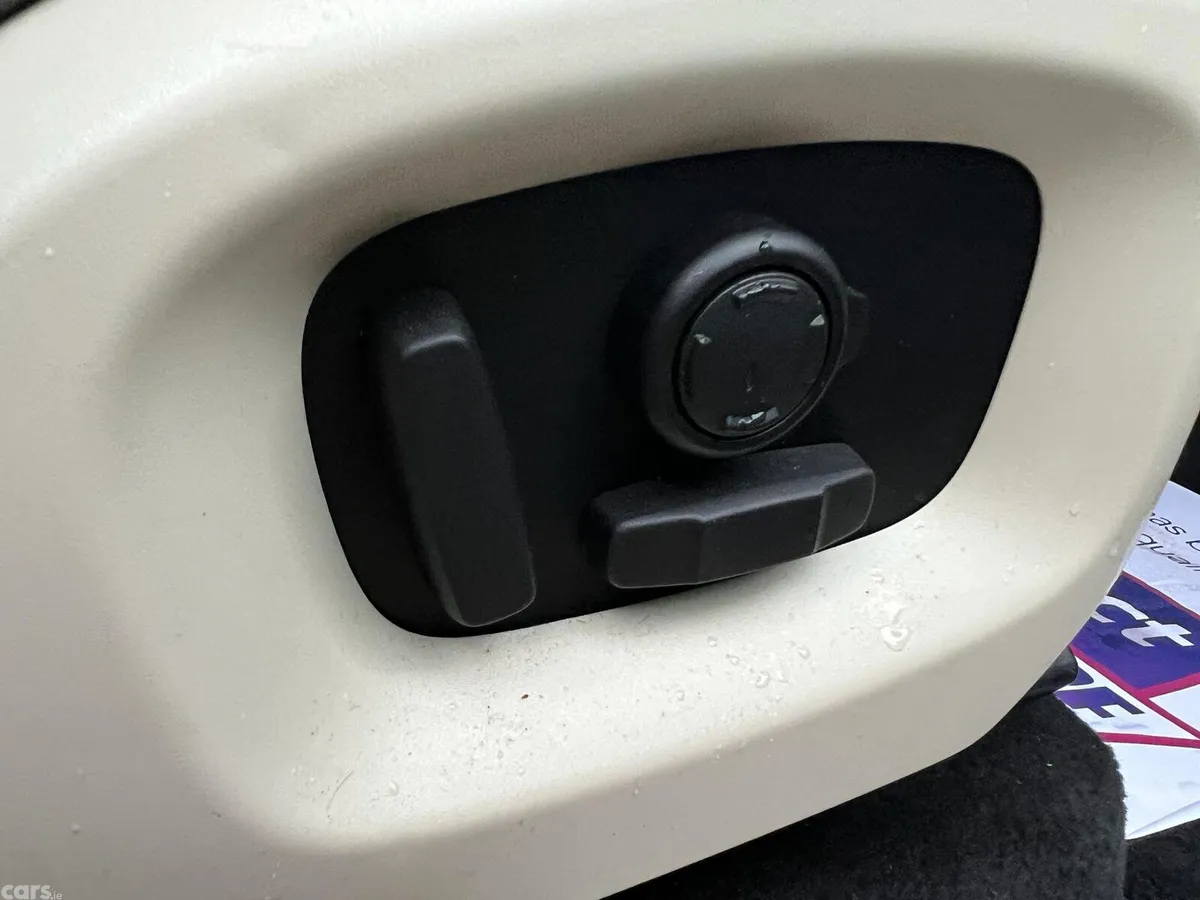 Land Rover Range Rover SUV, Diesel, 2017, Black