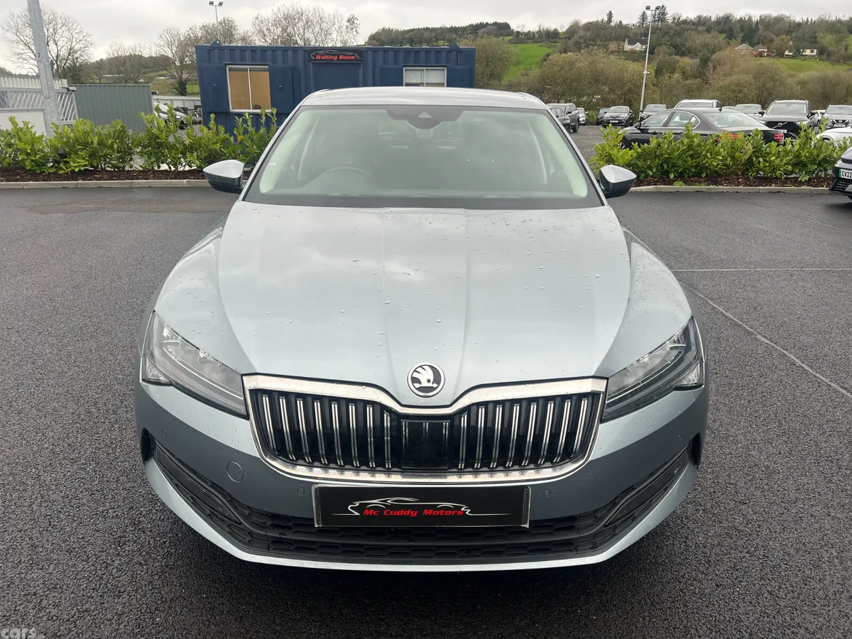Skoda Superb Hatchback, Diesel, 2021, Grey