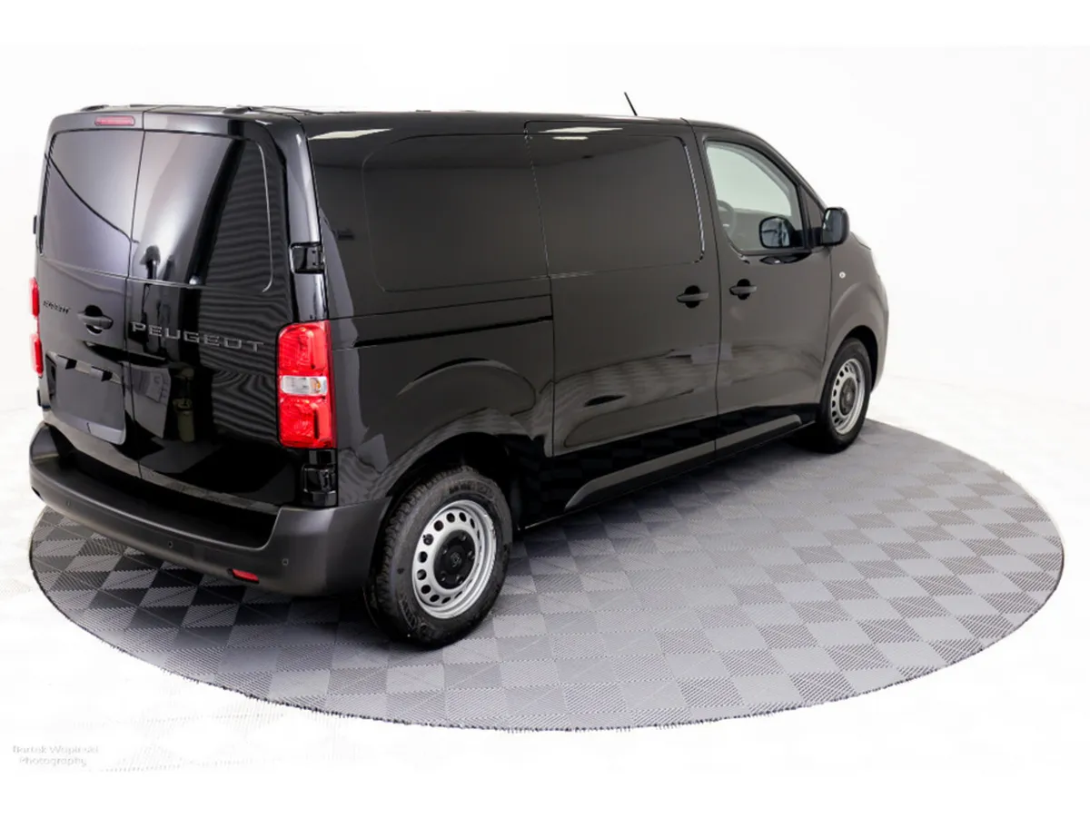 Peugeot Expert Van, Diesel, 2025, Black