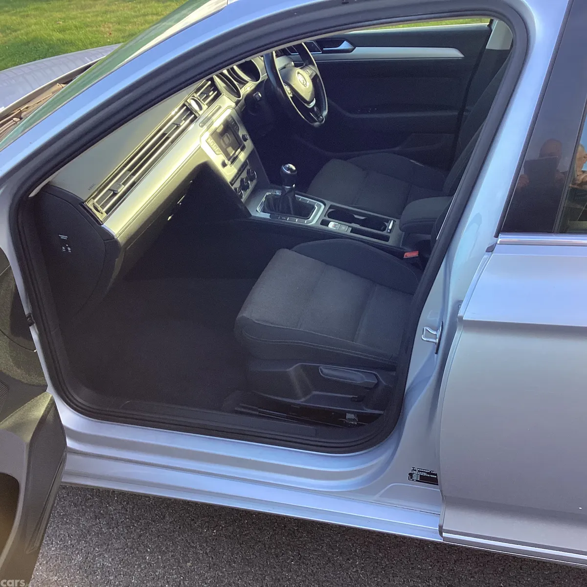 Volkswagen Passat Saloon, Diesel, 2015, Silver